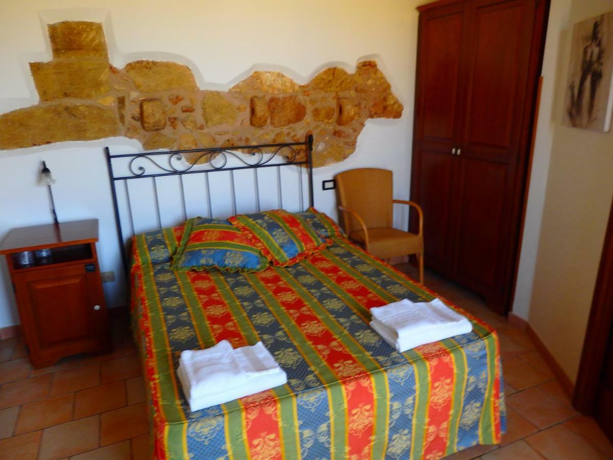 Baglio Cofano Rooms & Relax Кустоначи Экстерьер фото